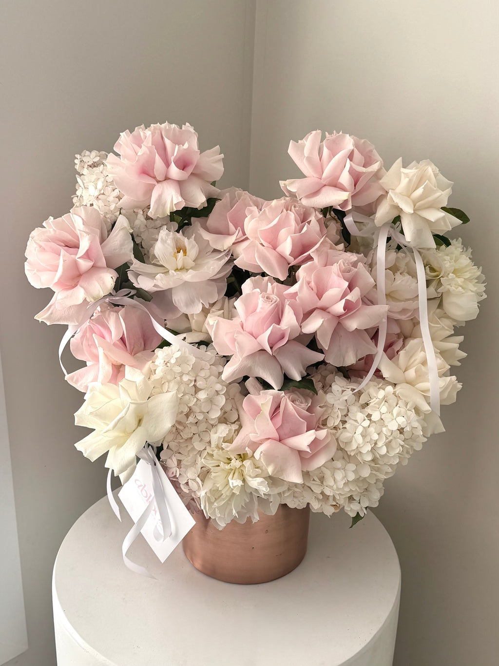 Vase Blooms