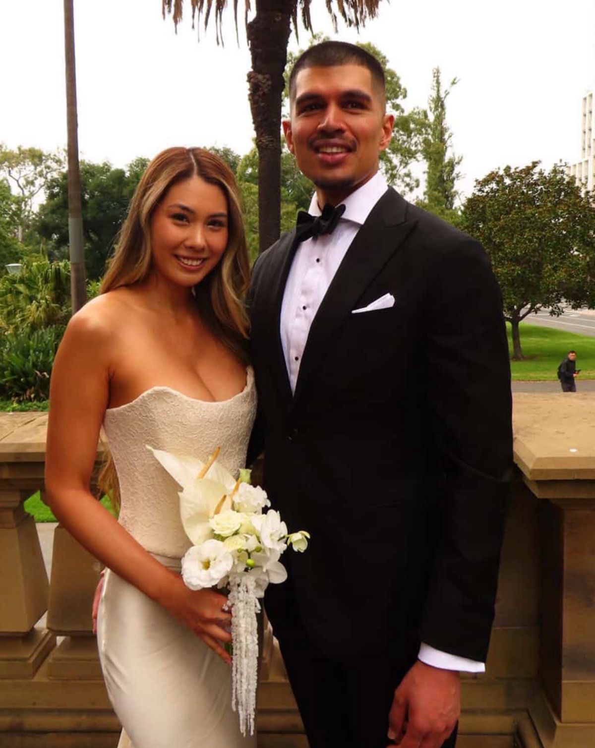 Melbourne bridal bouquet civil marriage